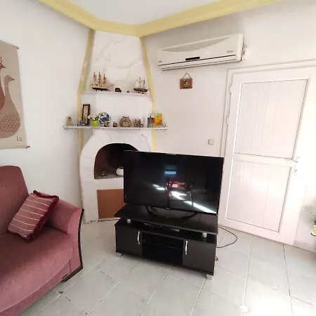 Mehmet Home'S *